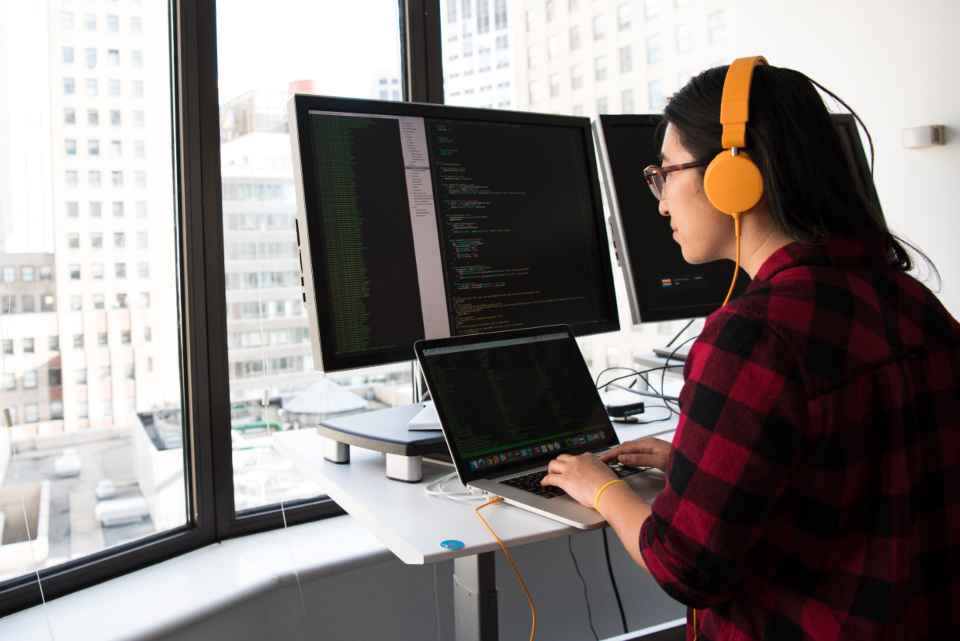 A big screen and powerful laptop is necessary for developers